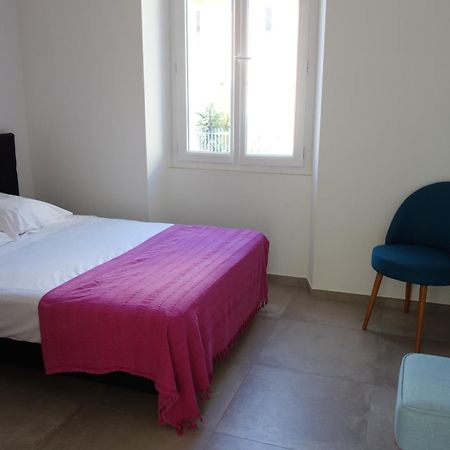 Appartement Port De Sanary Esterno foto