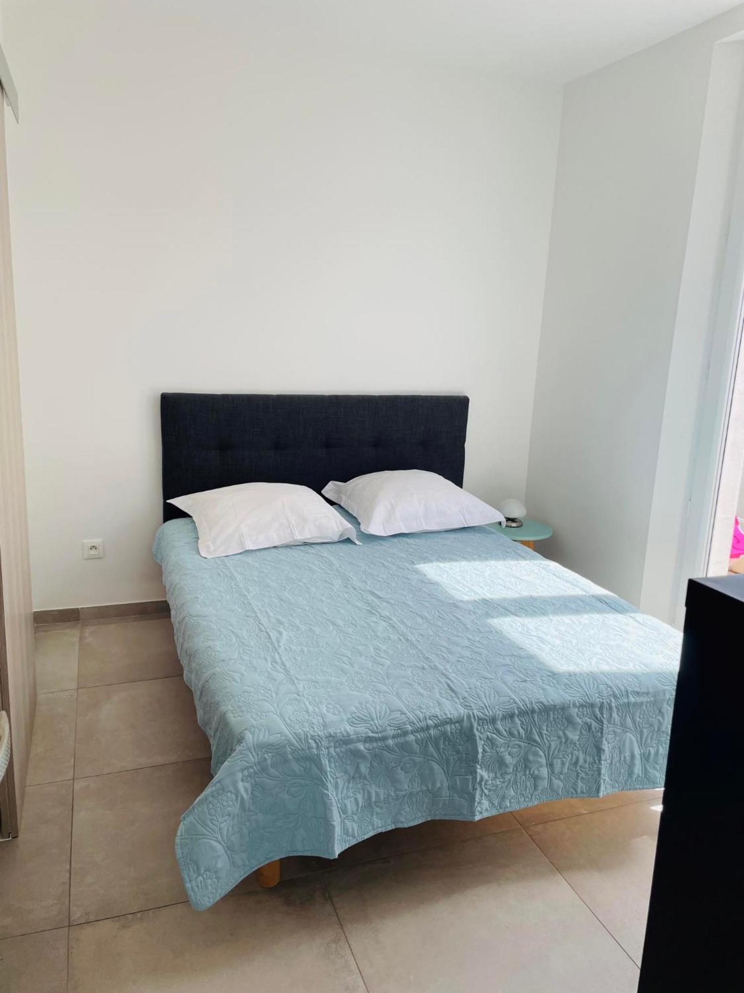 Appartement Port De Sanary Esterno foto