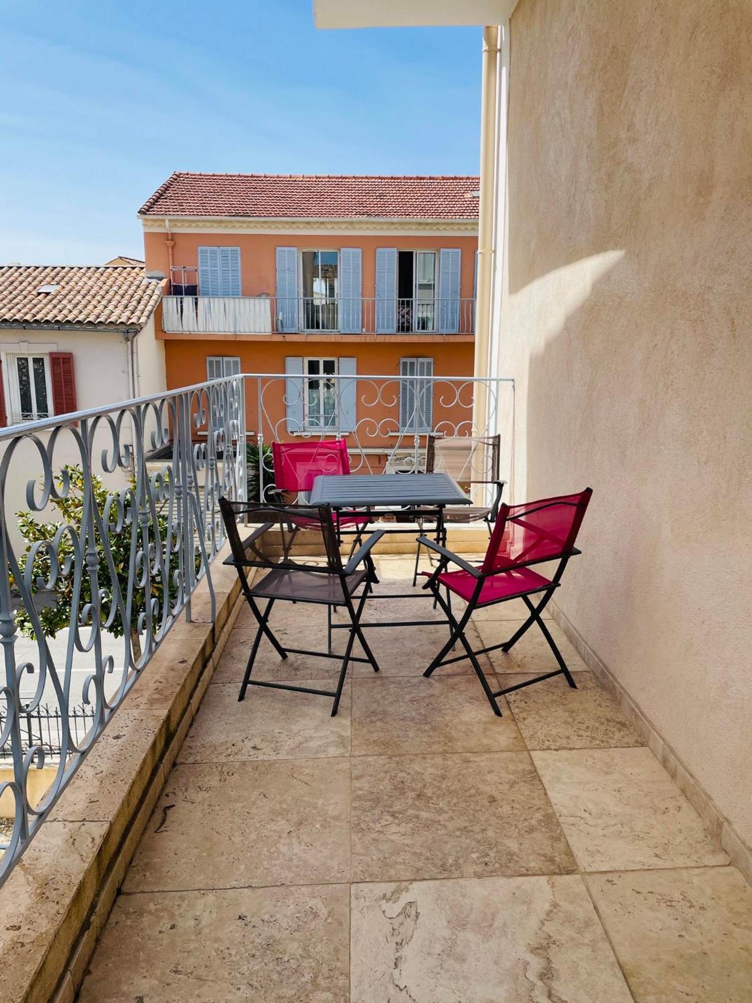 Appartement Port De Sanary Esterno foto
